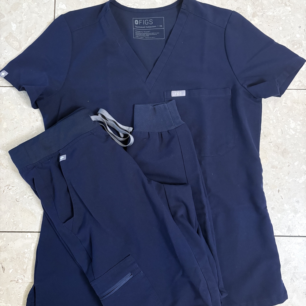 Figs Navy Blue Scrub Set